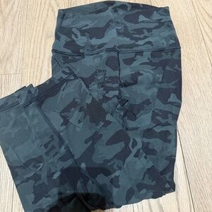 Lululemon Align High Rise Crop